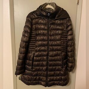 Chestnut brown copper color Braetan XL puffer coat.